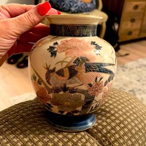 Japanese vase. Andrea by Sadek.